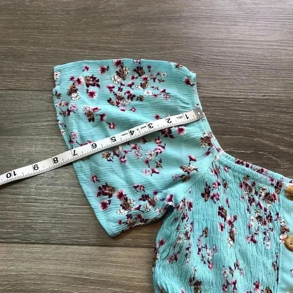 Mi Ami Blue Floral Off Shoulder Short Sleeve Shirt Size XS - Picture 5 of 10